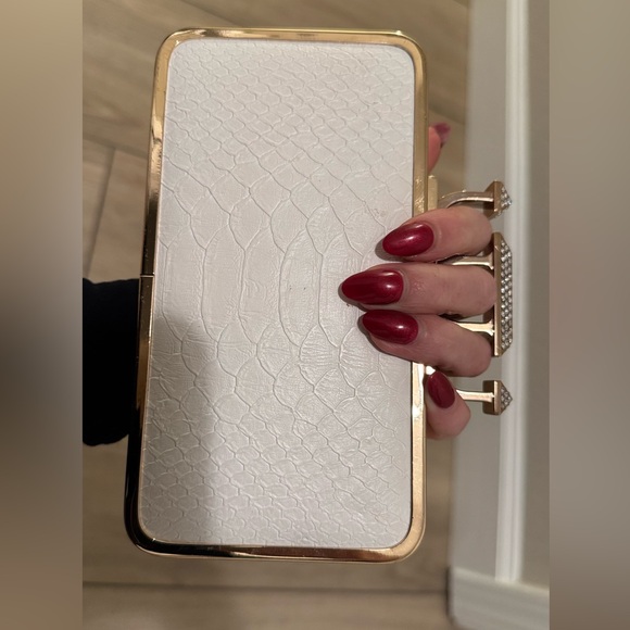 BCBGMaxAzria Cream and Gold Clutch - Picture 2 of 5